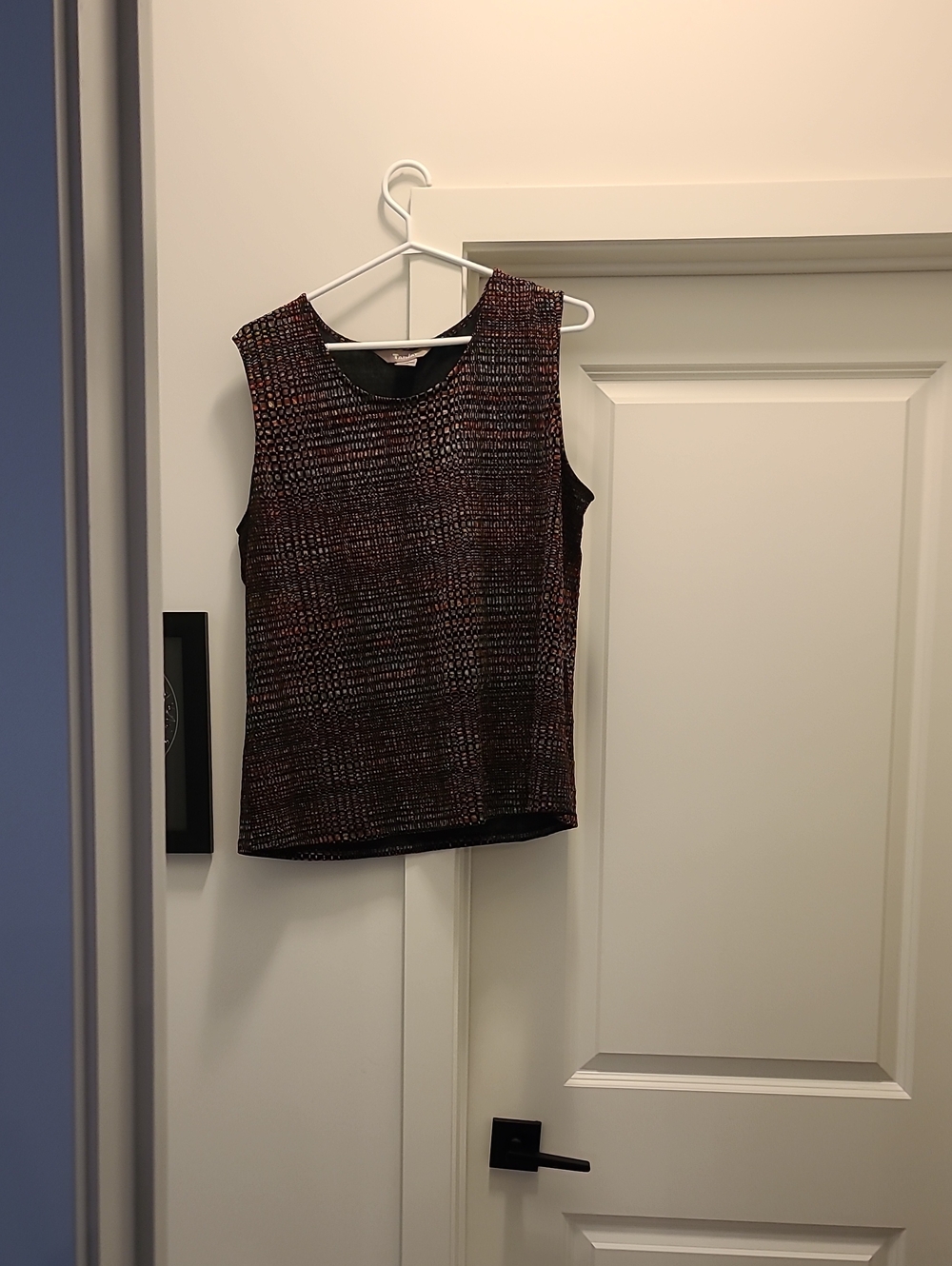 TanJay Metallic Black and Burgundy Sleeveless Tank